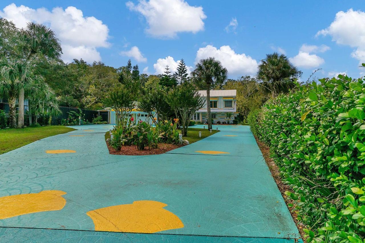 Pams Mermaid House With Riverfront Yard And Lanai! Apartment Weeki Wachee Exterior foto